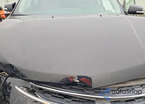 2017 Chevrolet Traverse Premier z USA, uszkodzony, nr VIN 1GNKVJKD8HJ183628